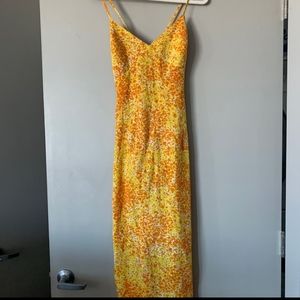Likes yellow dress
